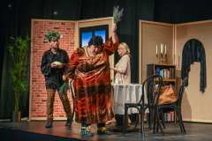 Ein  Geist kommt selten allein