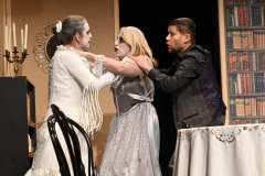 Ein  Geist kommt selten allein