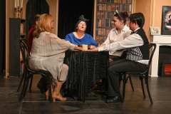 Ein  Geist kommt selten allein