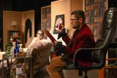 Ein  Geist kommt selten allein