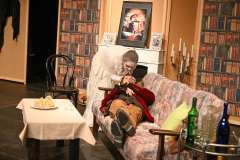 Ein  Geist kommt selten allein