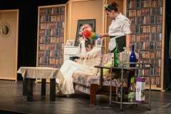 Ein  Geist kommt selten allein