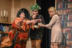 Ein  Geist kommt selten allein